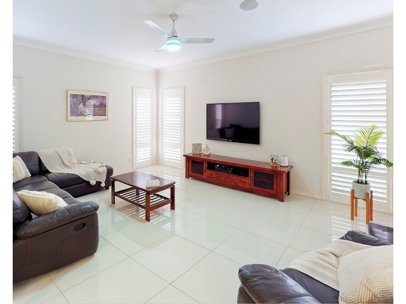 10 Capeland Avenue, Sanctuary Point NSW 2540