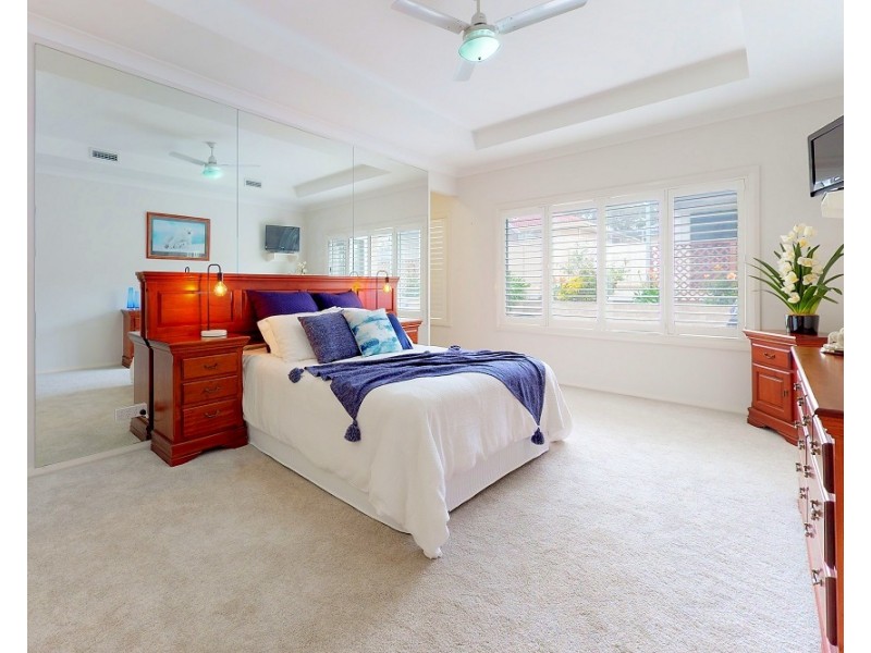 10 Capeland Avenue, Sanctuary Point NSW 2540