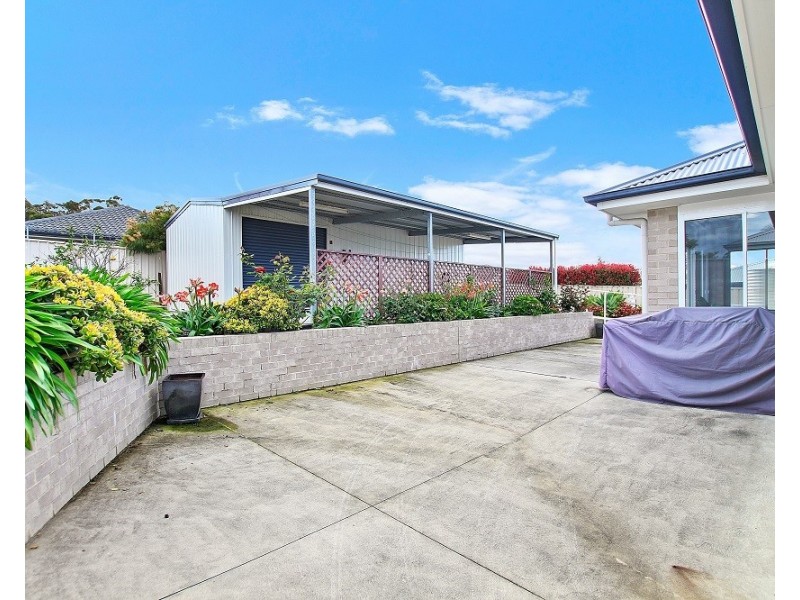 10 Capeland Avenue, Sanctuary Point NSW 2540
