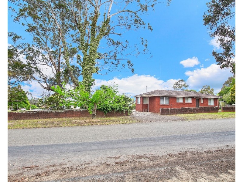 2 Tomerong Street, Huskisson NSW 2540
