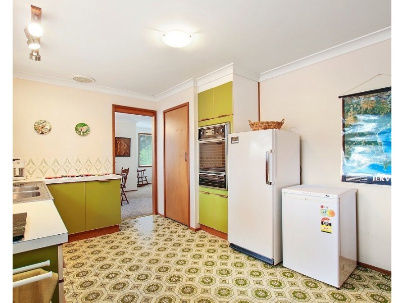2 Tomerong Street, Huskisson NSW 2540