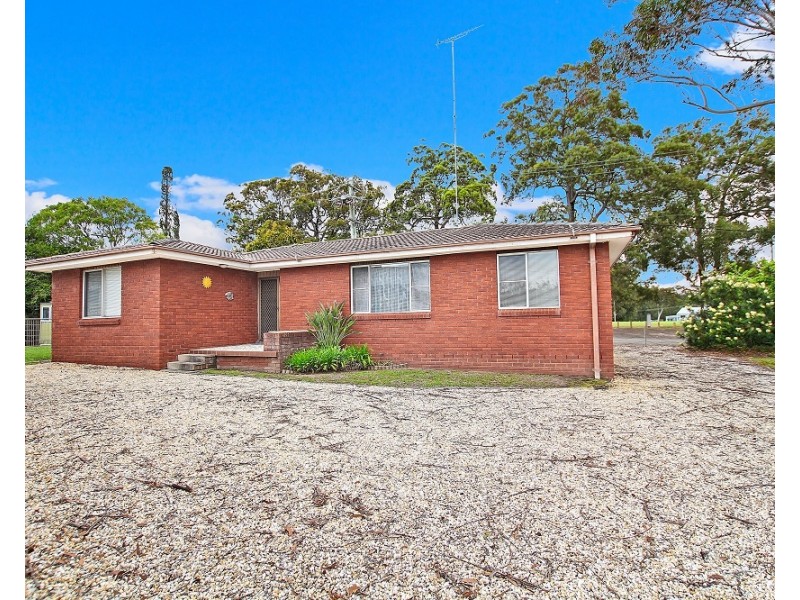 2 Tomerong Street, Huskisson NSW 2540