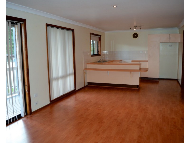 1 Rauch Close, St Georges Basin NSW 2540