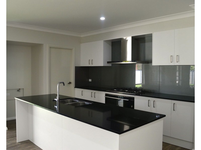 21 Reserve Road, Basin View NSW 2540