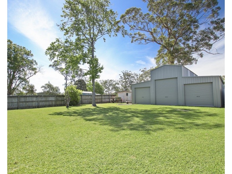 16 St Georges Road, St Georges Basin NSW 2540