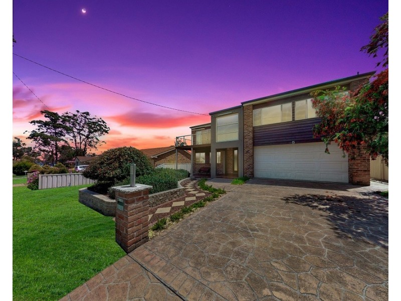 5 Collett Place, St Georges Basin NSW 2540