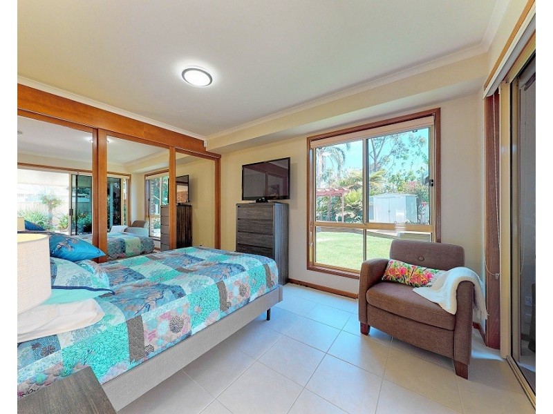 5 Collett Place, St Georges Basin NSW 2540