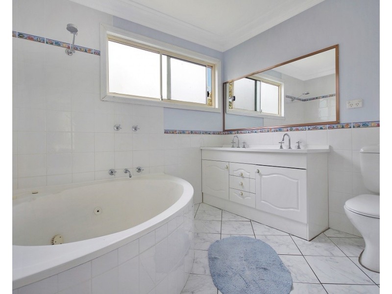 38 Mcgowen Street, Old Erowal Bay NSW 2540