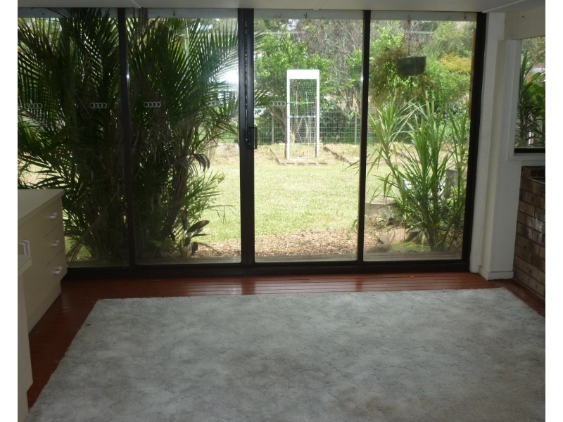 82 Tallyan Point Road, Basin View NSW 2540