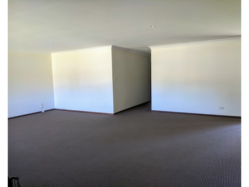 14 Mustang Drive, Sanctuary Point NSW 2540