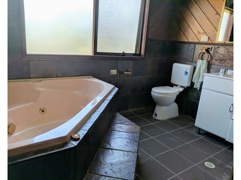 14 Mustang Drive, Sanctuary Point NSW 2540