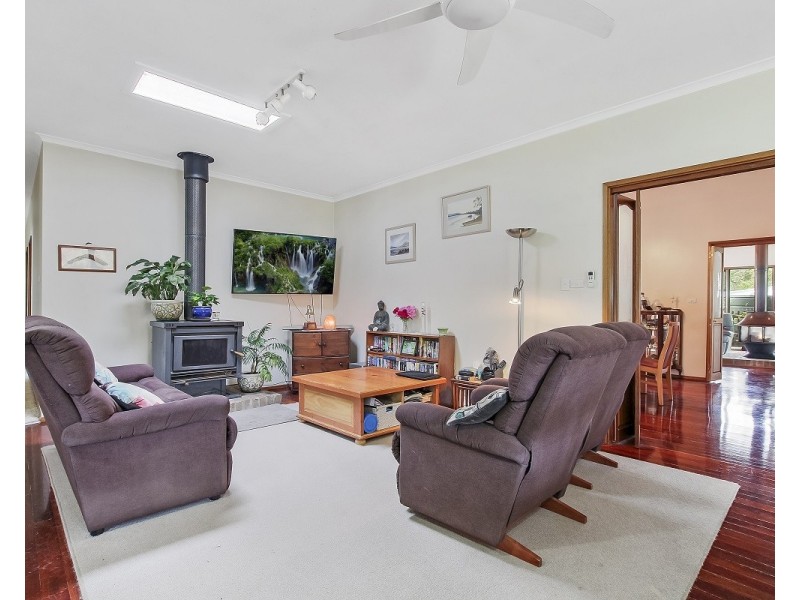 20 Seasongood Road, Woollamia NSW 2540