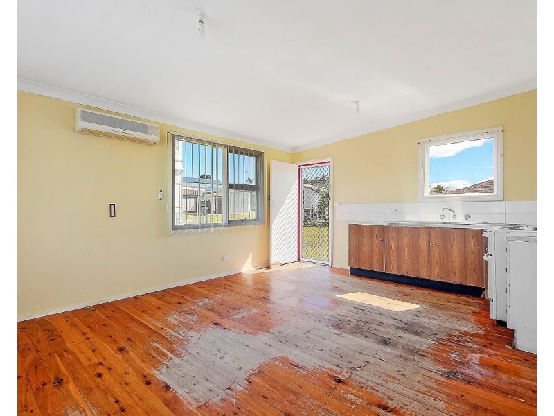 62 Sussex Inlet Road, Sussex Inlet NSW 2540