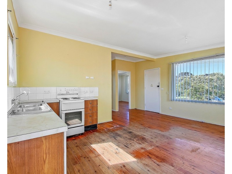 62 Sussex Inlet Road, Sussex Inlet NSW 2540