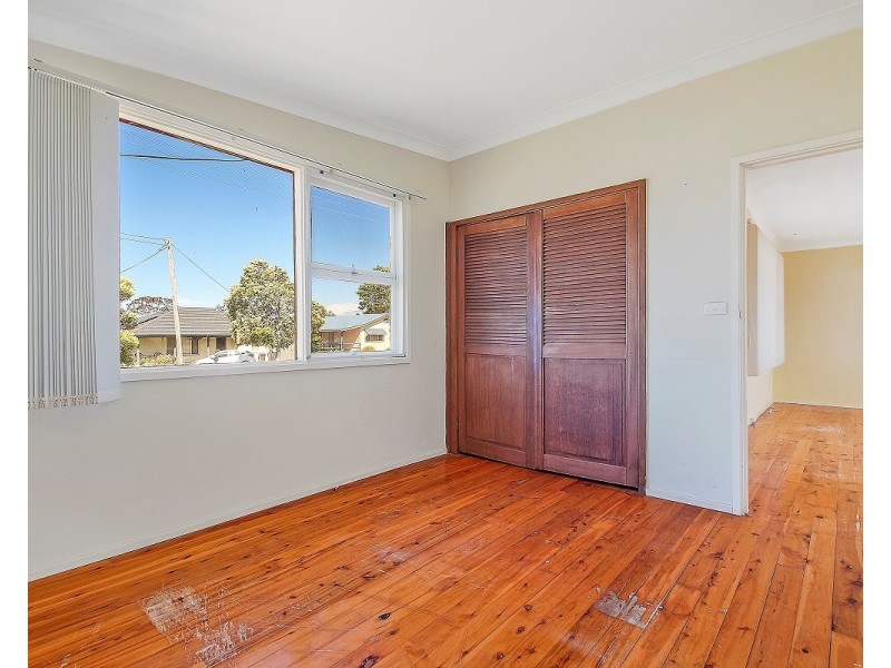 62 Sussex Inlet Road, Sussex Inlet NSW 2540