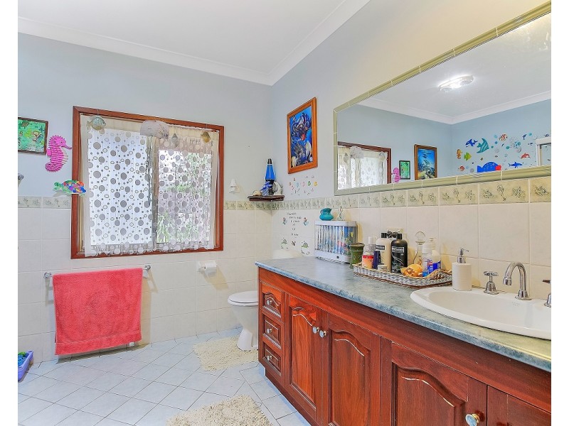 609 Woollamia Road, Woollamia NSW 2540