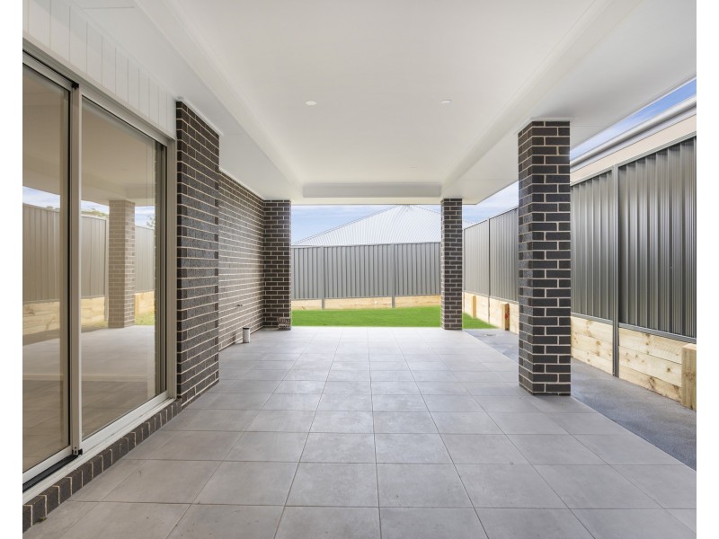 28 Trawler Street, Vincentia NSW 2540