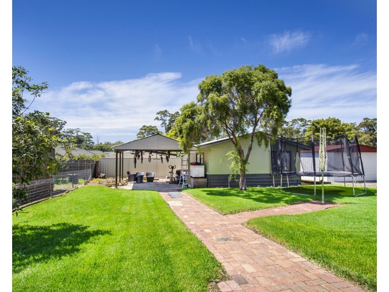 14 Fitzpatrick Street, Old Erowal Bay NSW 2540