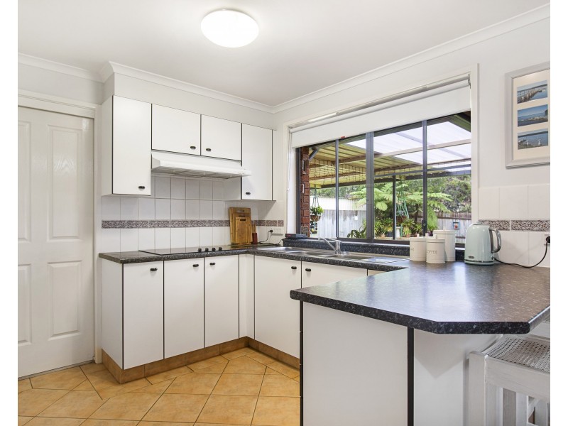2 Moroney Avenue, St Georges Basin NSW 2540