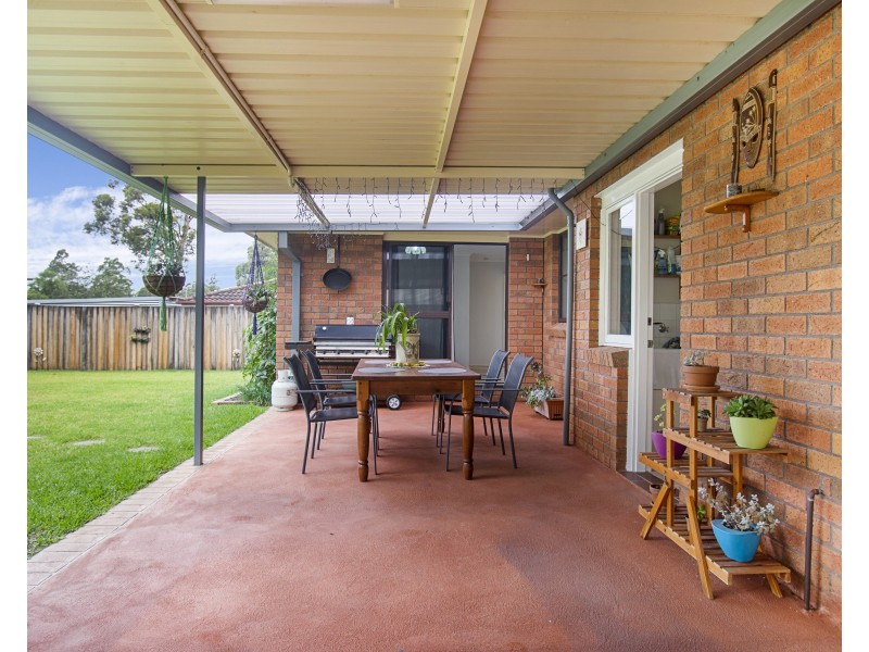 2 Moroney Avenue, St Georges Basin NSW 2540