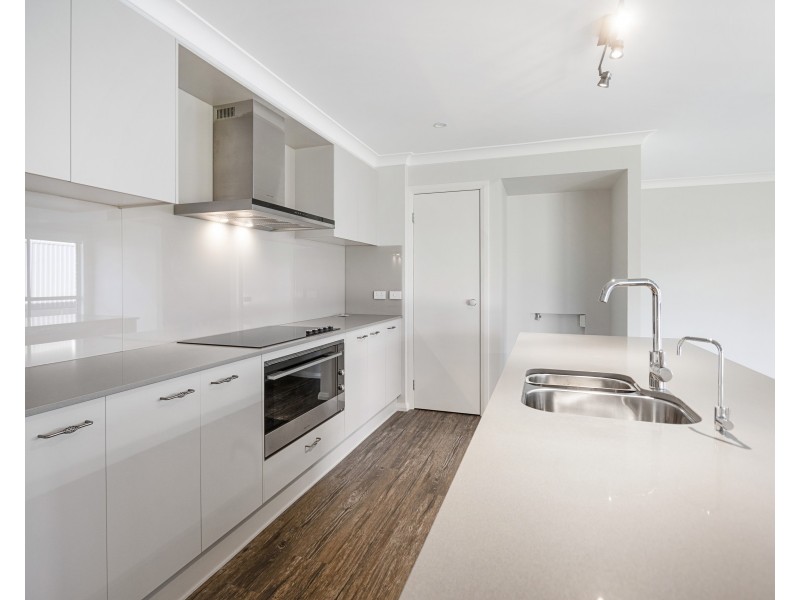 57 Summercloud Crescent, Vincentia NSW 2540