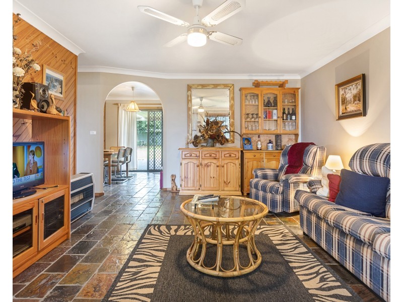 42 Tasman Road, St Georges Basin NSW 2540