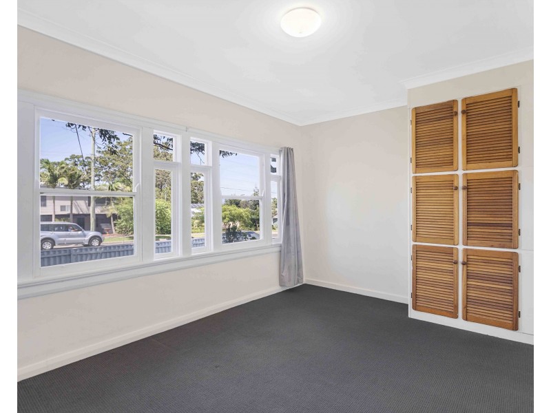 24 Tasman Road, St Georges Basin NSW 2540