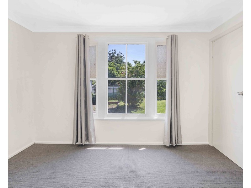 24 Tasman Road, St Georges Basin NSW 2540