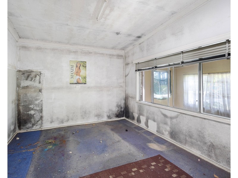 24 Macleans Point Road, Sanctuary Point NSW 2540