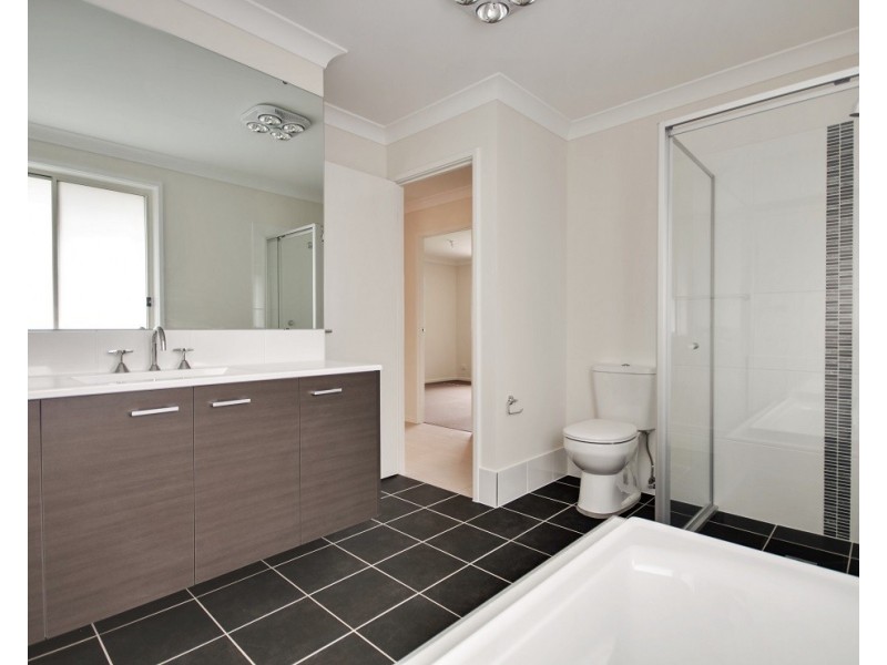 16 Albion Street, Sanctuary Point NSW 2540