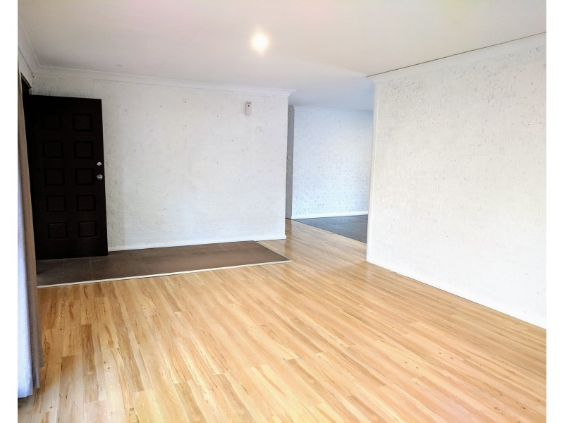 40 Yuroka Crescent, St Georges Basin NSW 2540