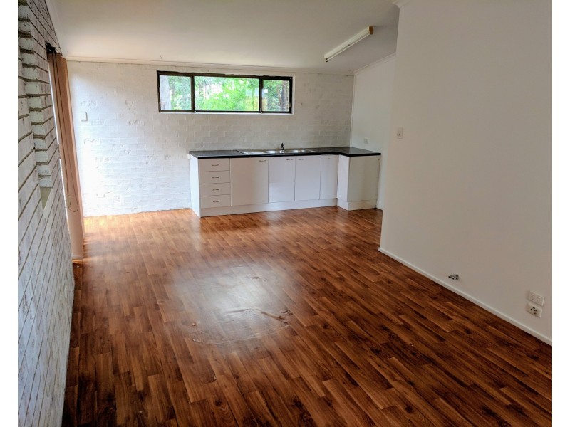 40 Yuroka Crescent, St Georges Basin NSW 2540