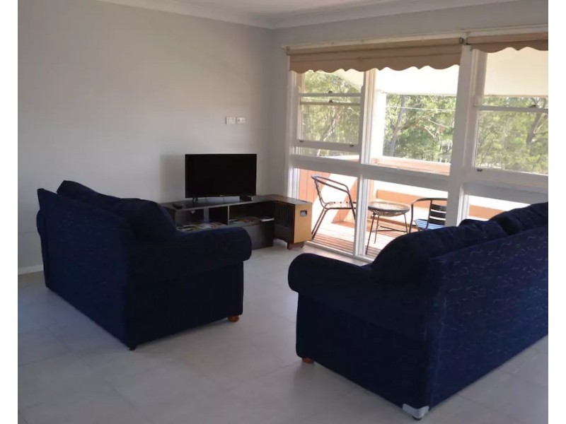 25 Wood Crescent, Huskisson NSW 2540