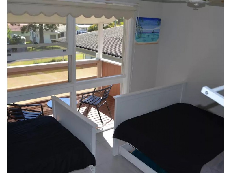 25 Wood Crescent, Huskisson NSW 2540