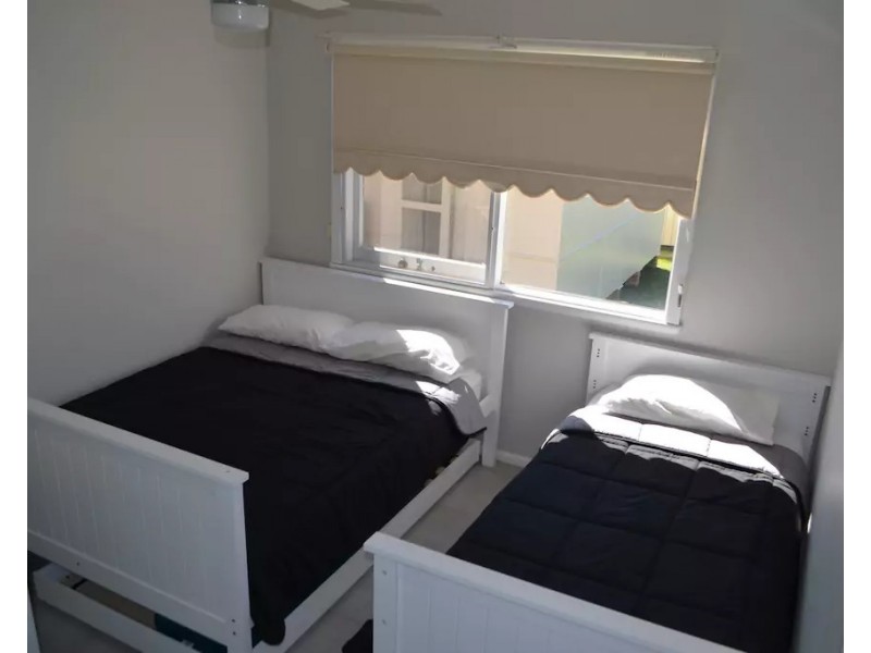 25 Wood Crescent, Huskisson NSW 2540