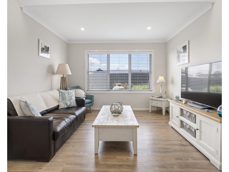 19 Seagrass Avenue, Vincentia NSW 2540