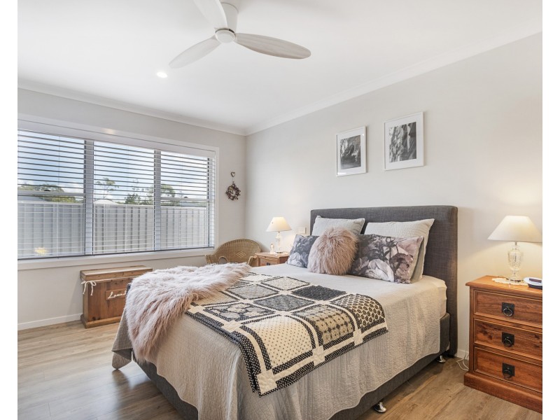 19 Seagrass Avenue, Vincentia NSW 2540