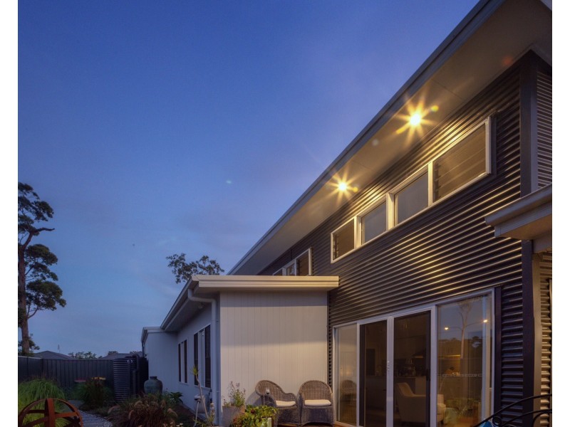 19 Seagrass Avenue, Vincentia NSW 2540