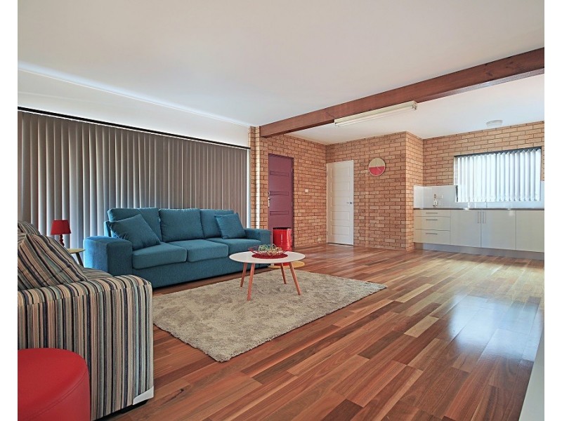 8 Elizabeth Drive, Vincentia NSW 2540