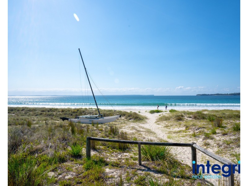 78 Elizabeth Dr, Vincentia NSW 2540