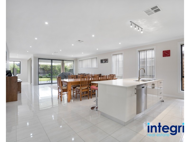 5 Seabreeze Street, Vincentia NSW 2540