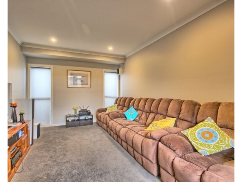 22 Belay Drive, Vincentia NSW 2540