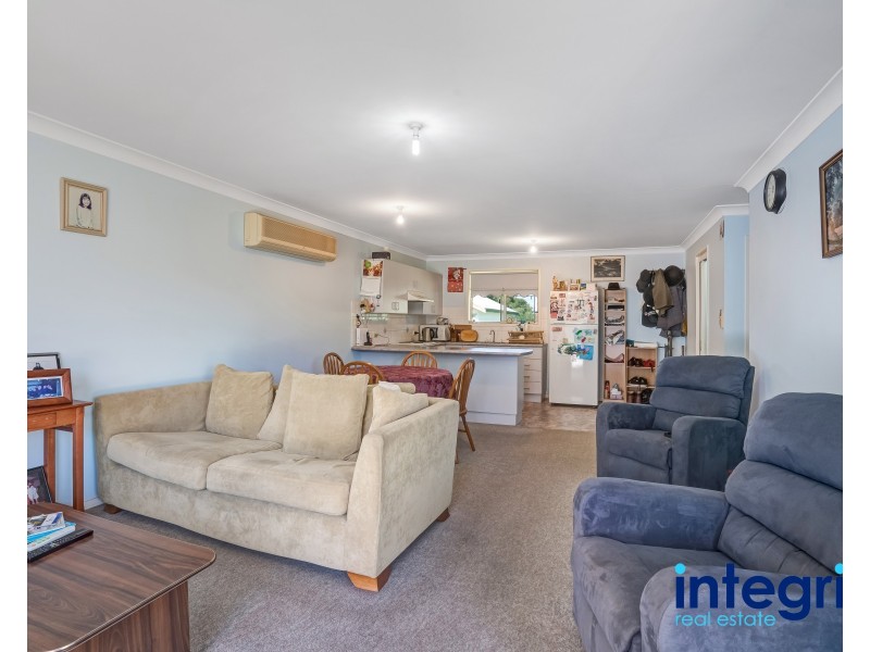 16 Yuroka Crescent, St Georges Basin NSW 2540