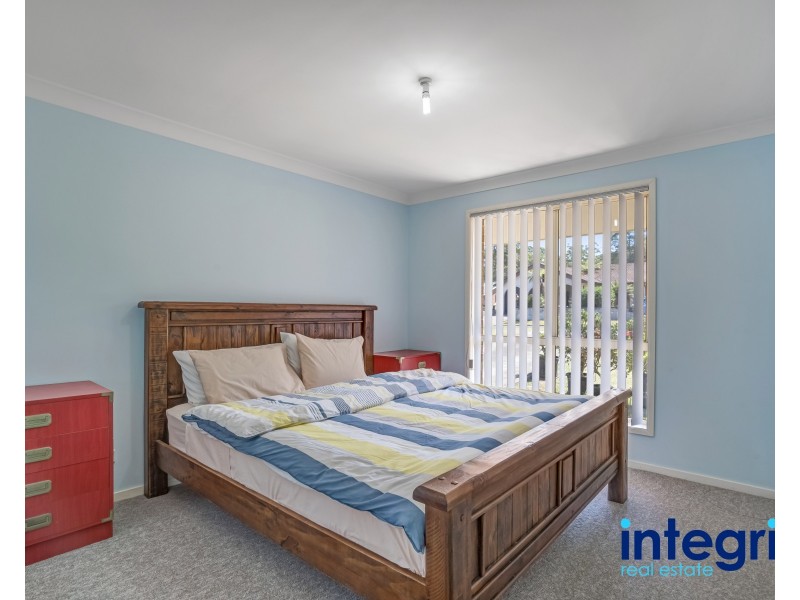 16 Yuroka Crescent, St Georges Basin NSW 2540