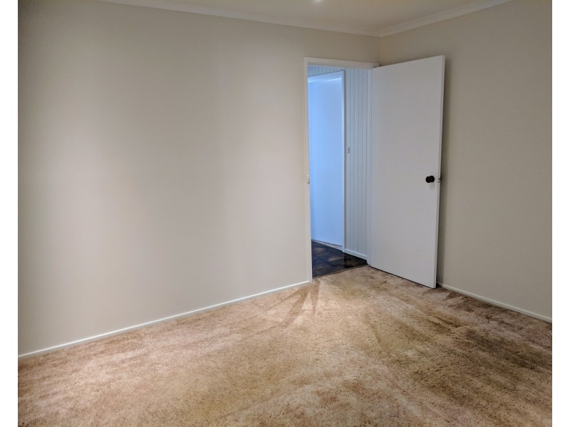 10 Gymea Avenue, Sanctuary Point NSW 2540