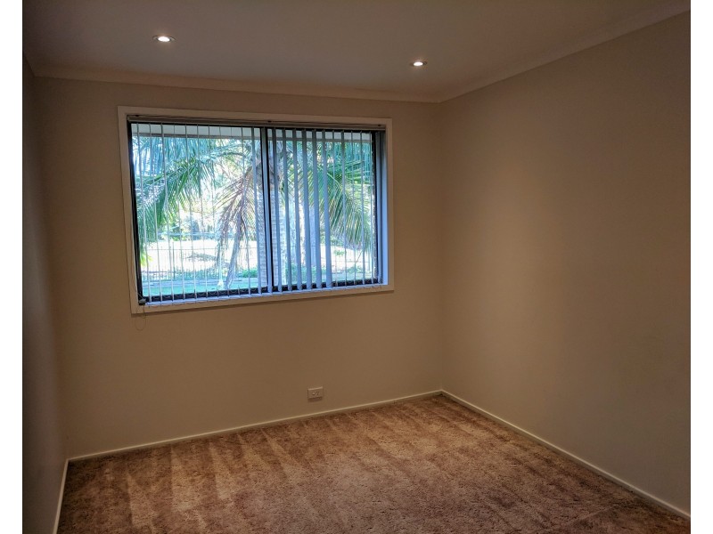 10 Gymea Avenue, Sanctuary Point NSW 2540