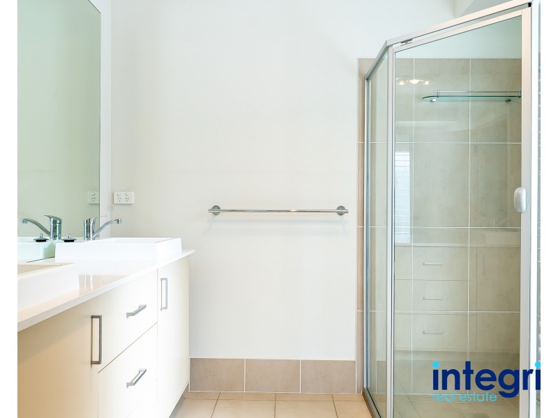 16 King George Street, Erowal Bay NSW 2540