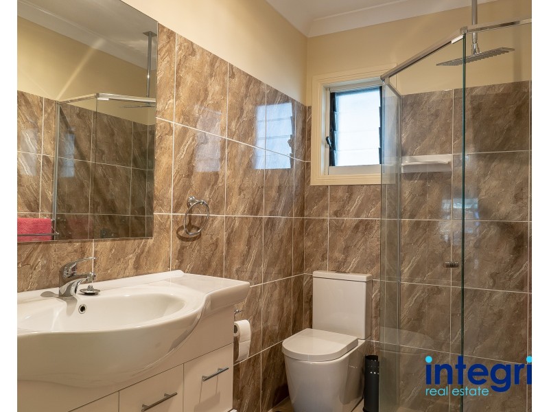 1 Ocean View Road, Sussex Inlet NSW 2540