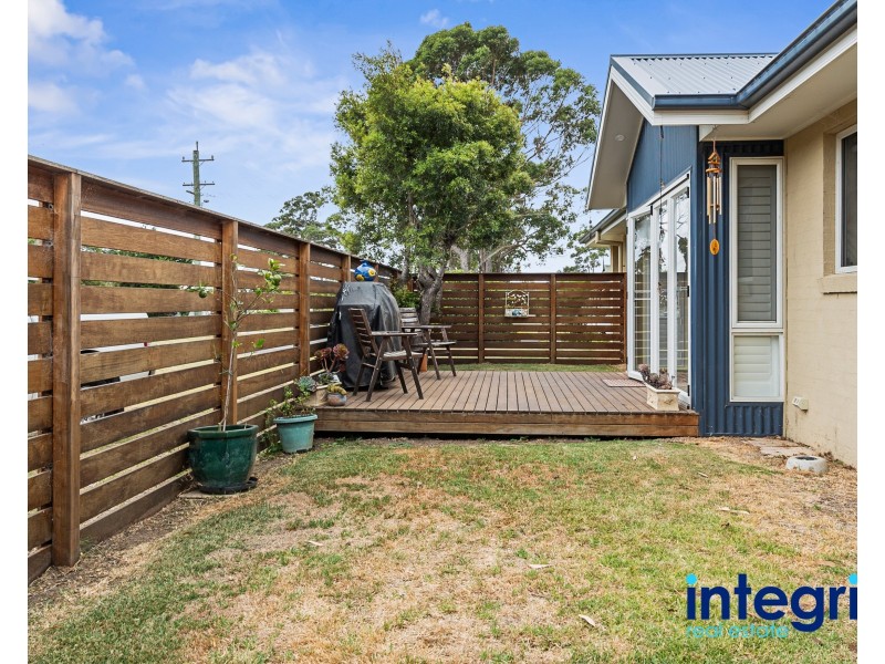 1 Ocean View Road, Sussex Inlet NSW 2540