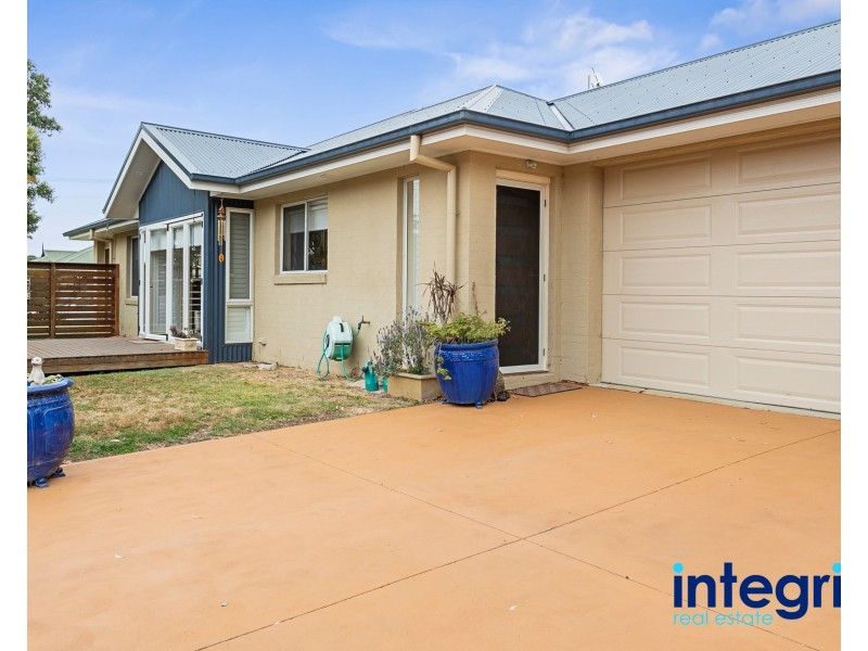 1 Ocean View Road, Sussex Inlet NSW 2540
